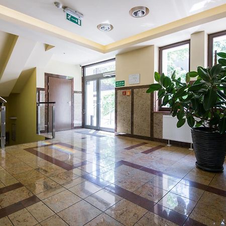 Apartamenty Wielopole Cracovia Exterior foto