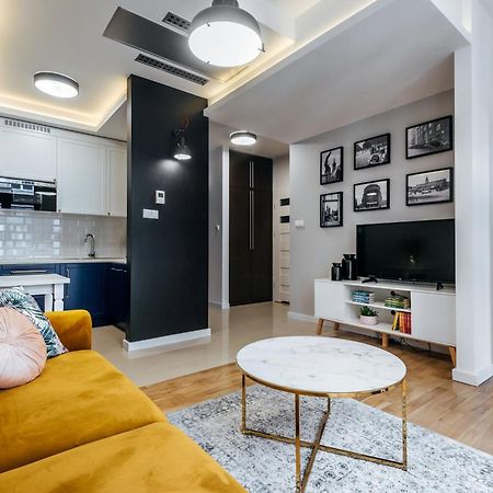 Apartamenty Wielopole Cracovia Exterior foto